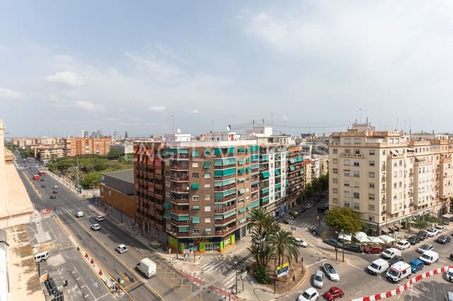2 soveværelse Lejlighed til salg i Nou Moles, Valencia by - € 260.000 (Ref: 9193061)