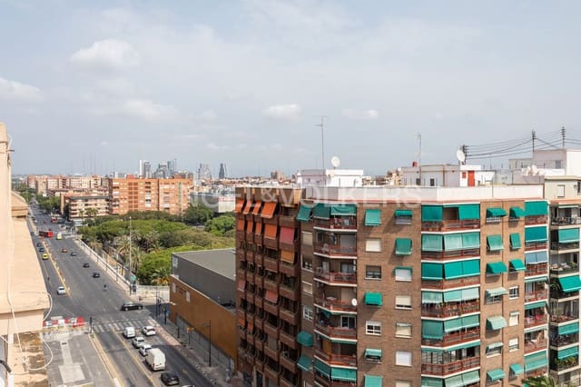 2 soveværelse Lejlighed til salg i Nou Moles, Valencia by - € 260.000 (Ref: 9193061)