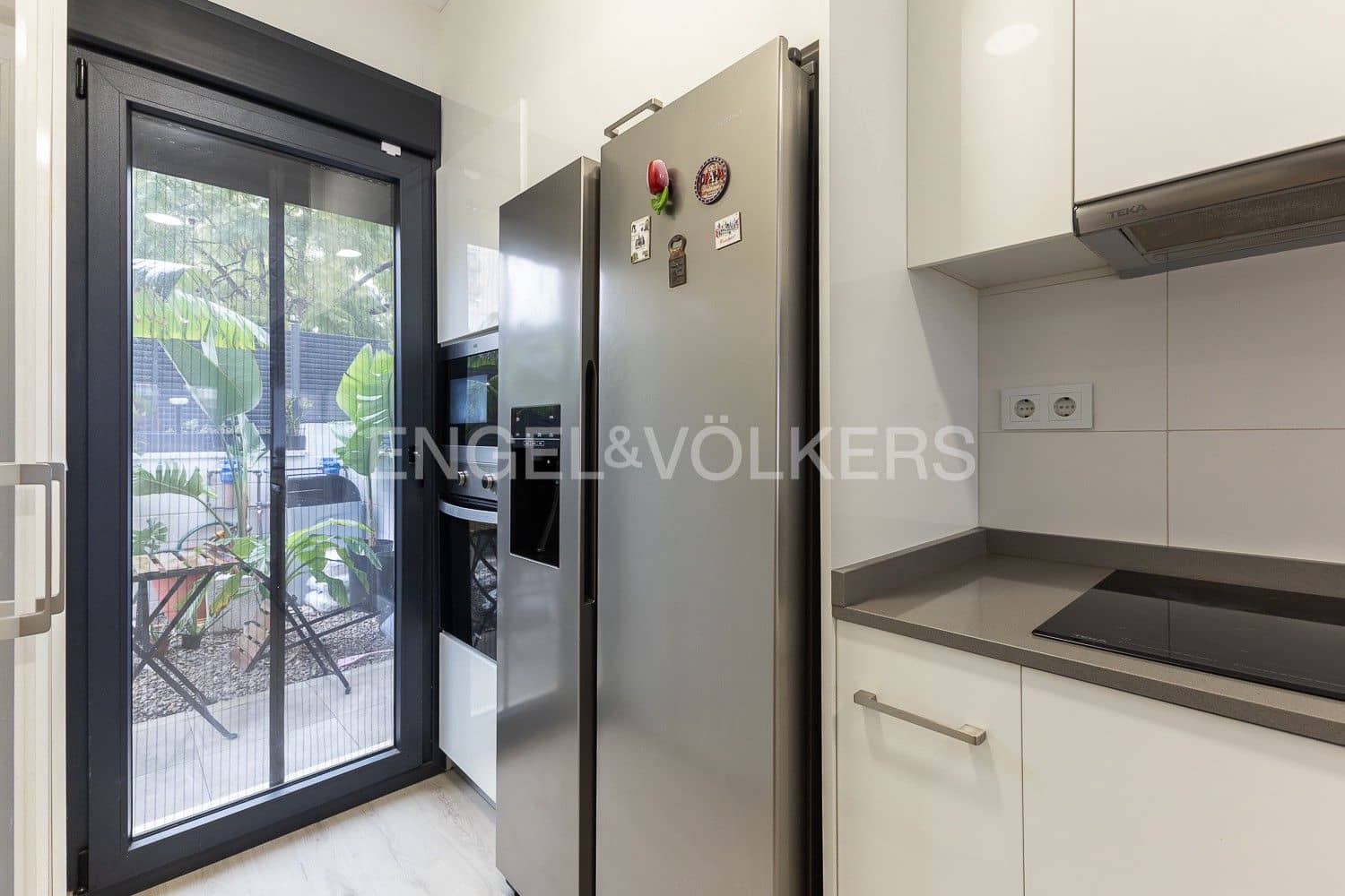 3 sovrum Hus till salu i Valencia stad med pool garage - 795 000 € (Ref: 9193185)