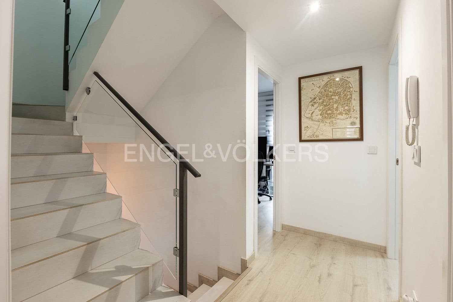 3 sovrum Hus till salu i Valencia stad med pool garage - 795 000 € (Ref: 9193185)