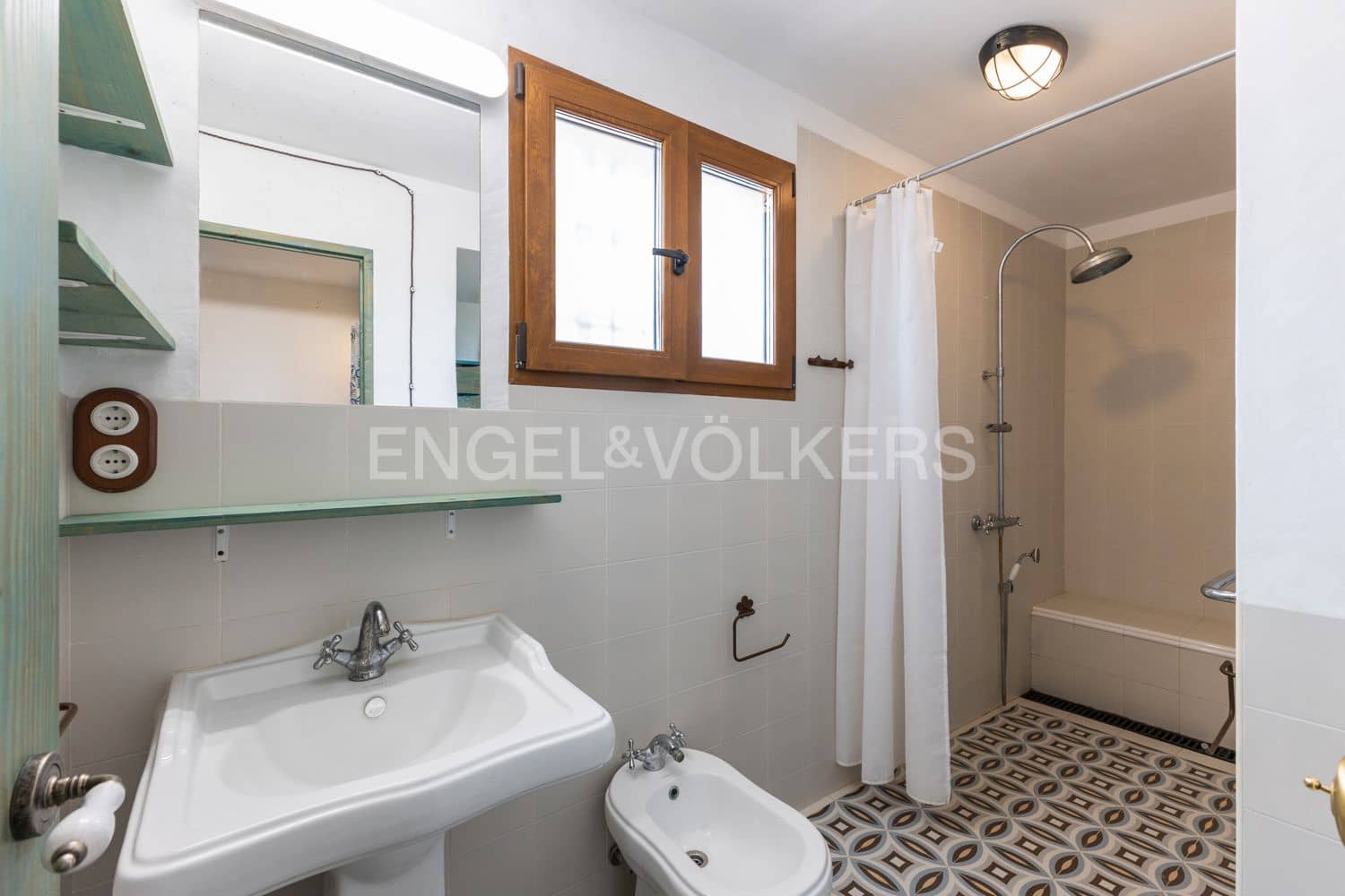 4 bedroom Finca/Country House for sale in Sueca with garage - € 545,000 (Ref: 9194947)
