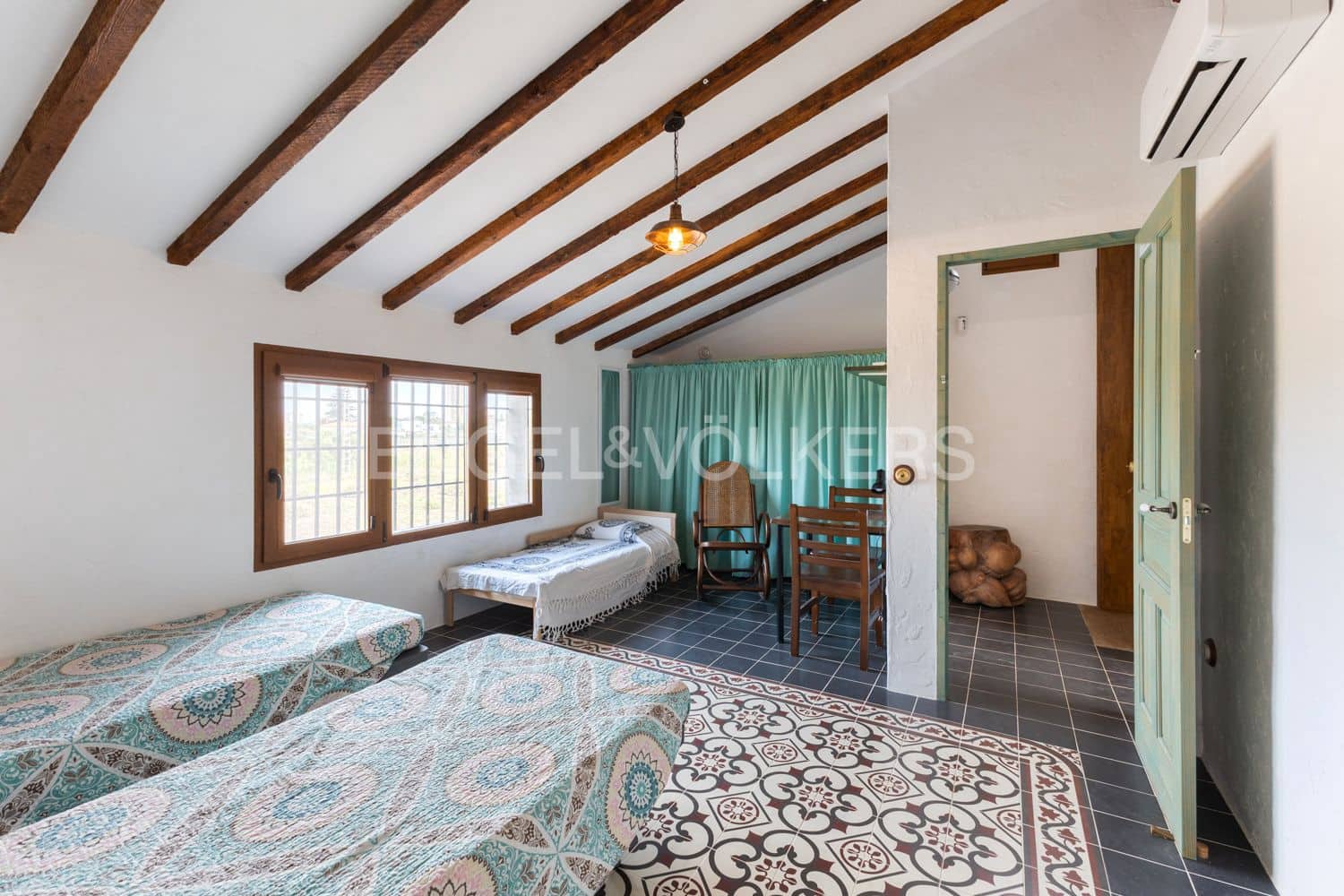 4 bedroom Finca/Country House for sale in Sueca with garage - € 545,000 (Ref: 9194947)
