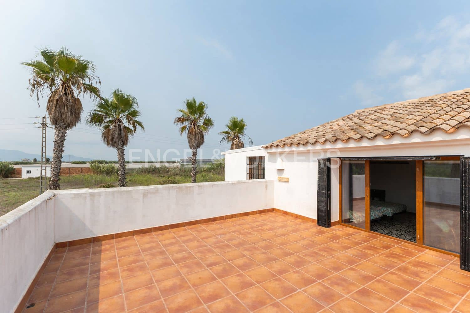4 bedroom Finca/Country House for sale in Sueca with garage - € 545,000 (Ref: 9194947)