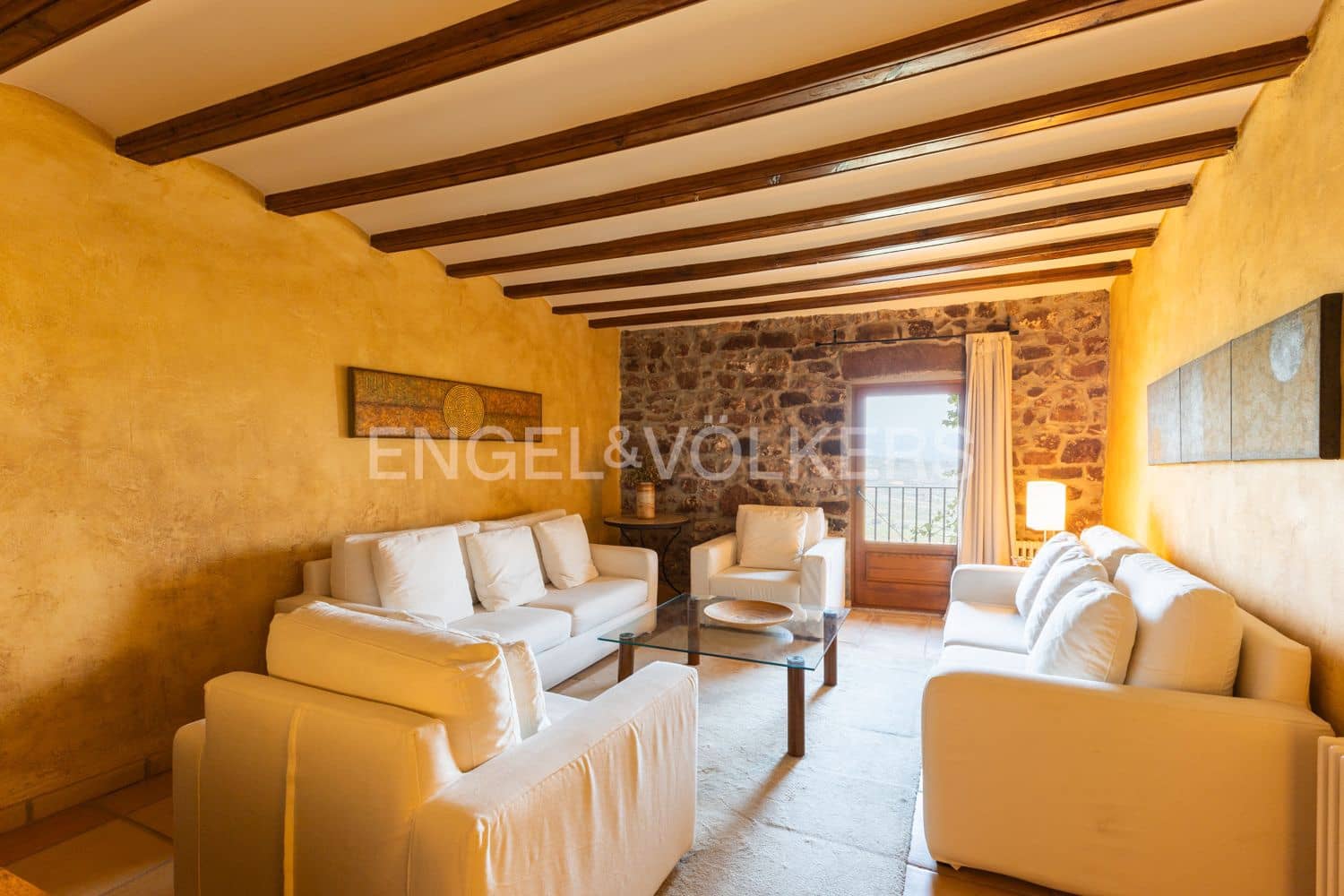 11 bedroom Hotel for sale in Vilafames - € 993,000 (Ref: 9197023)