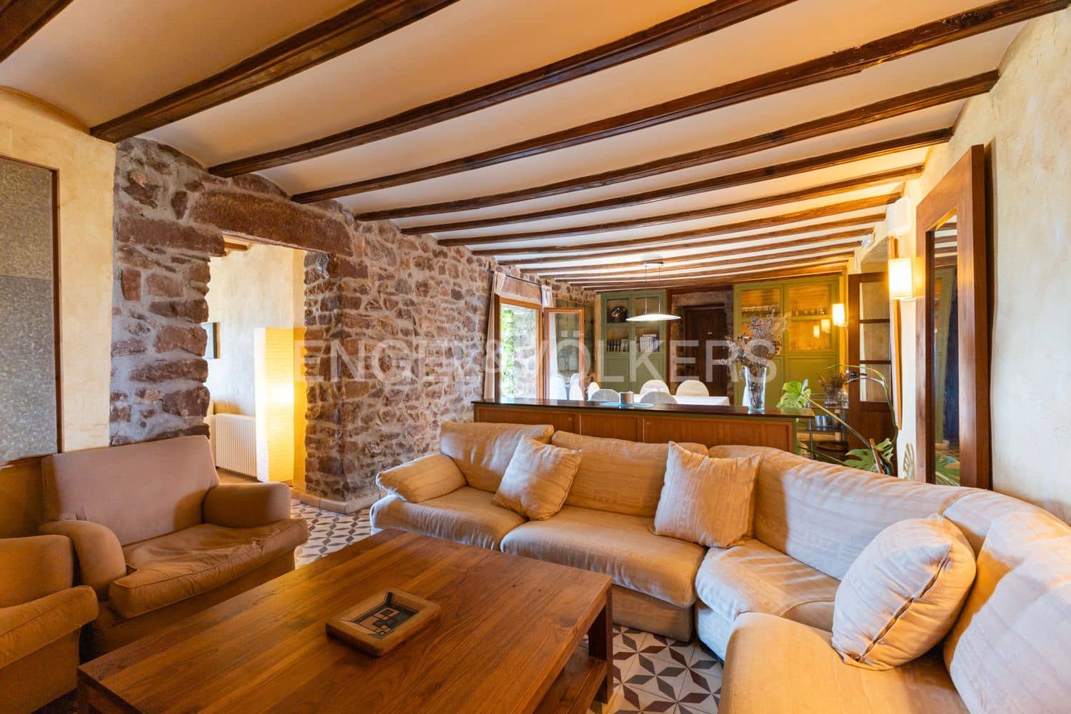 11 bedroom Hotel for sale in Vilafames - € 993,000 (Ref: 9197023)
