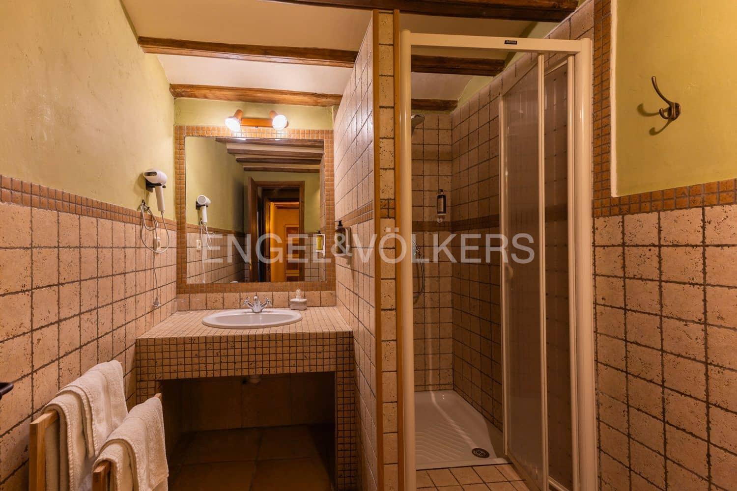 11 bedroom Hotel for sale in Vilafames - € 993,000 (Ref: 9197023)