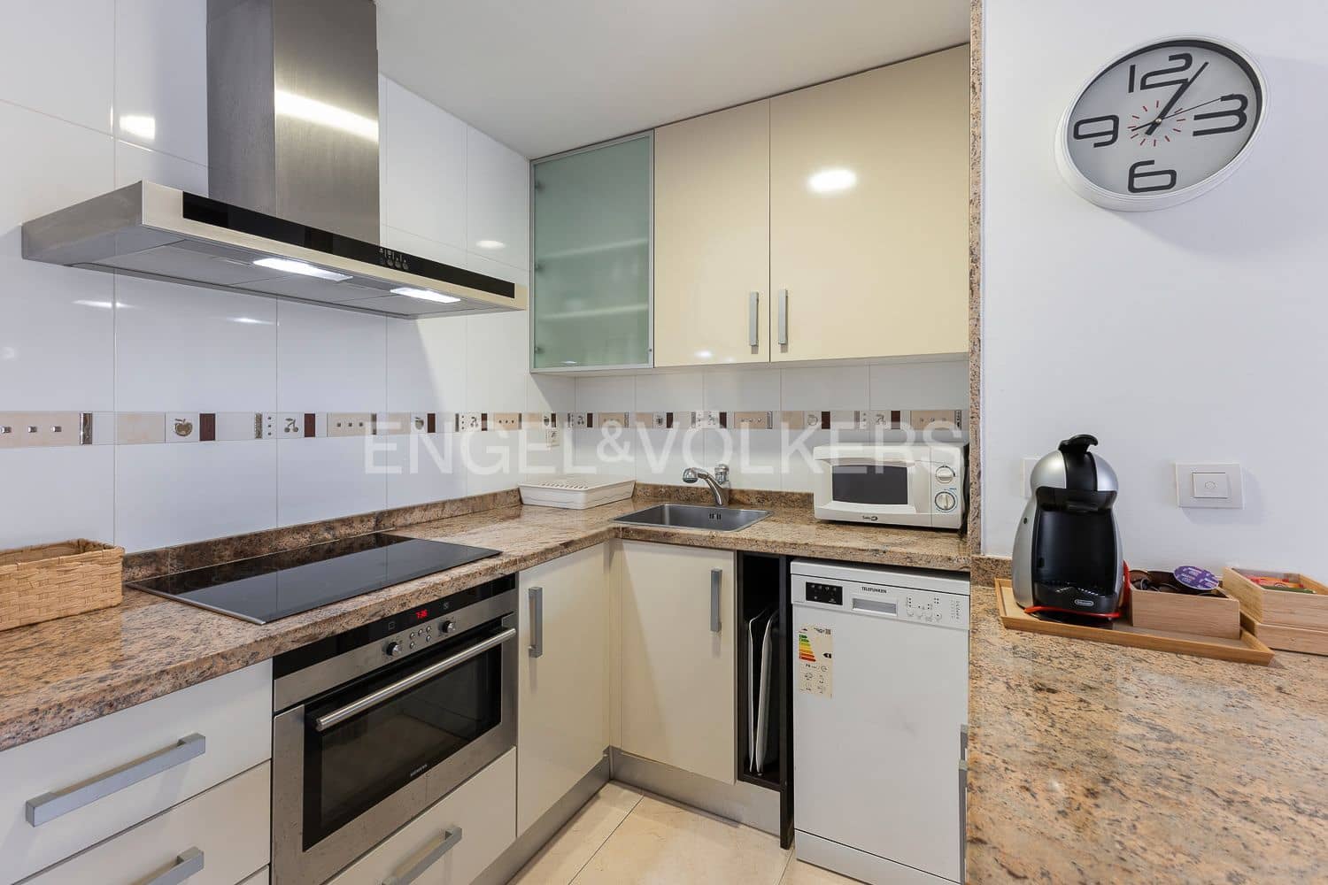 1 bedroom Flat for sale in Alboraya / Alboraia with garage - € 595,000 (Ref: 9201747)