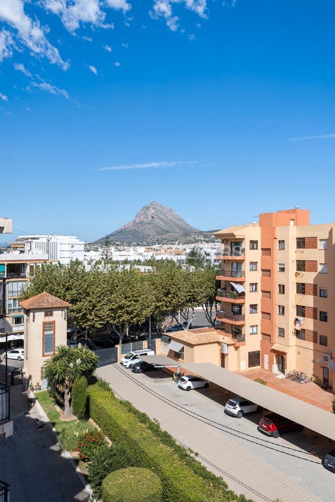 3 slaapkamer Flat te koop in Javea / Xabia met garage - € 320.000 (Ref: 9201750)