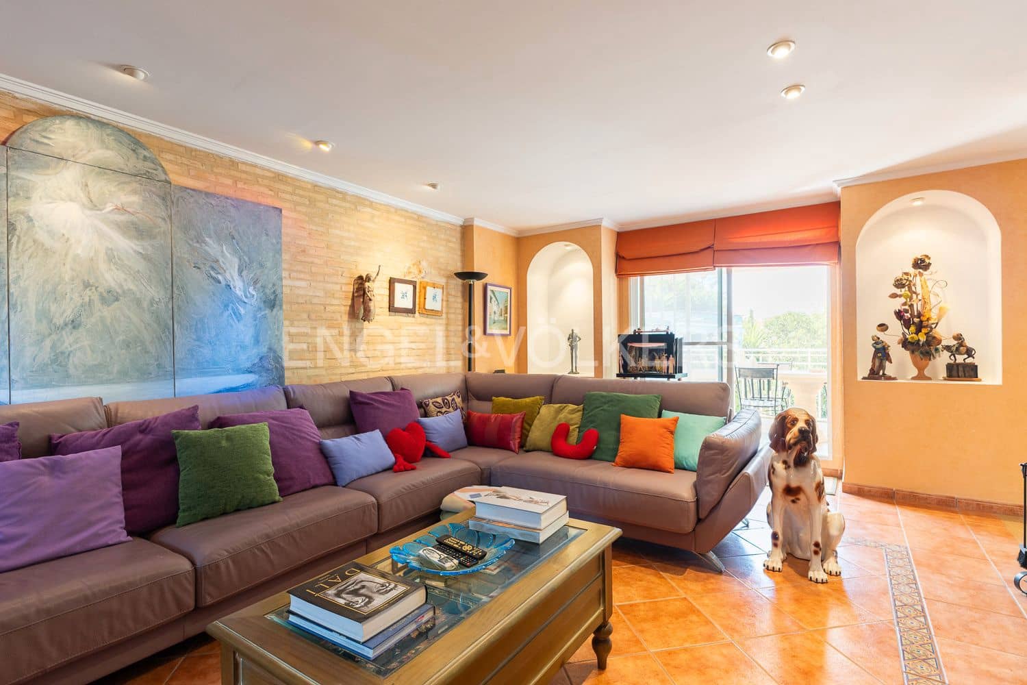 3 bedroom Villa for sale in Benifaio with pool garage - € 499,000 (Ref: 9203384)