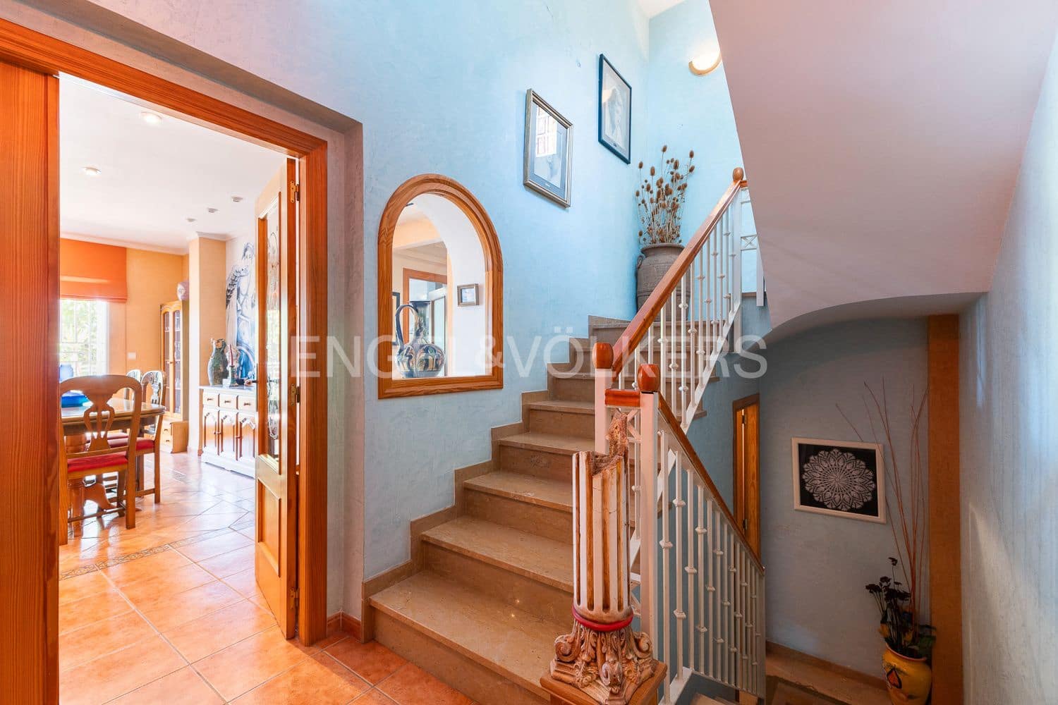 3 bedroom Villa for sale in Benifaio with pool garage - € 499,000 (Ref: 9203384)
