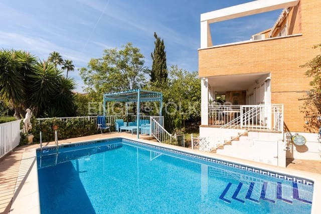3 bedroom Villa for sale in Benifaió with pool garage - € 499,000 (Ref: 9203384)