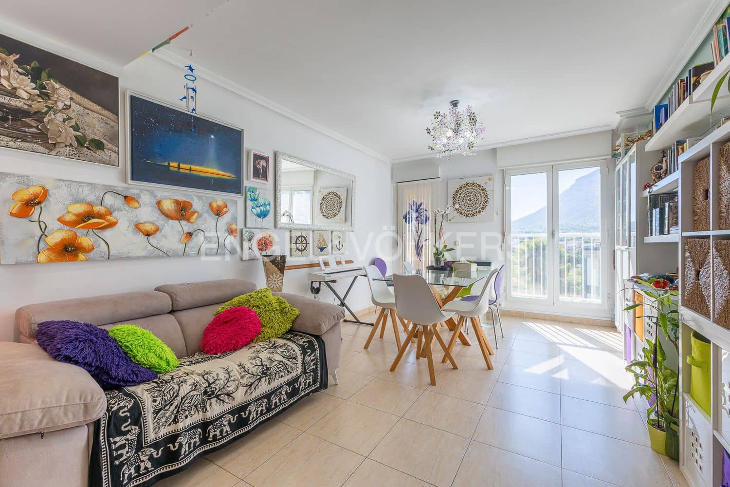 2 bedroom Flat for sale in Denia with pool - € 280,000 (Ref: 9207444)