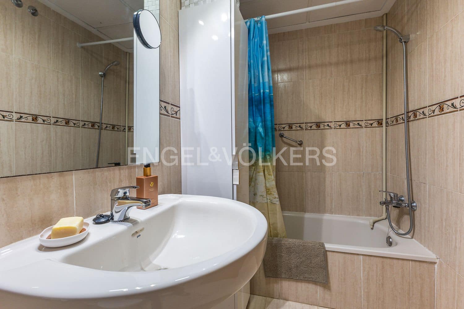 2 bedroom Flat for sale in Denia with pool - € 280,000 (Ref: 9207444)