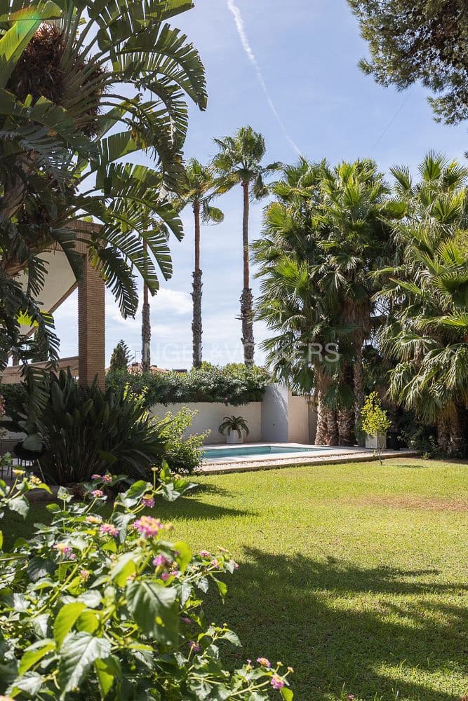 4 soverom Villa til salgs i Pucol med svømmebasseng garasje - € 1 460 000 (Ref: 9207448)