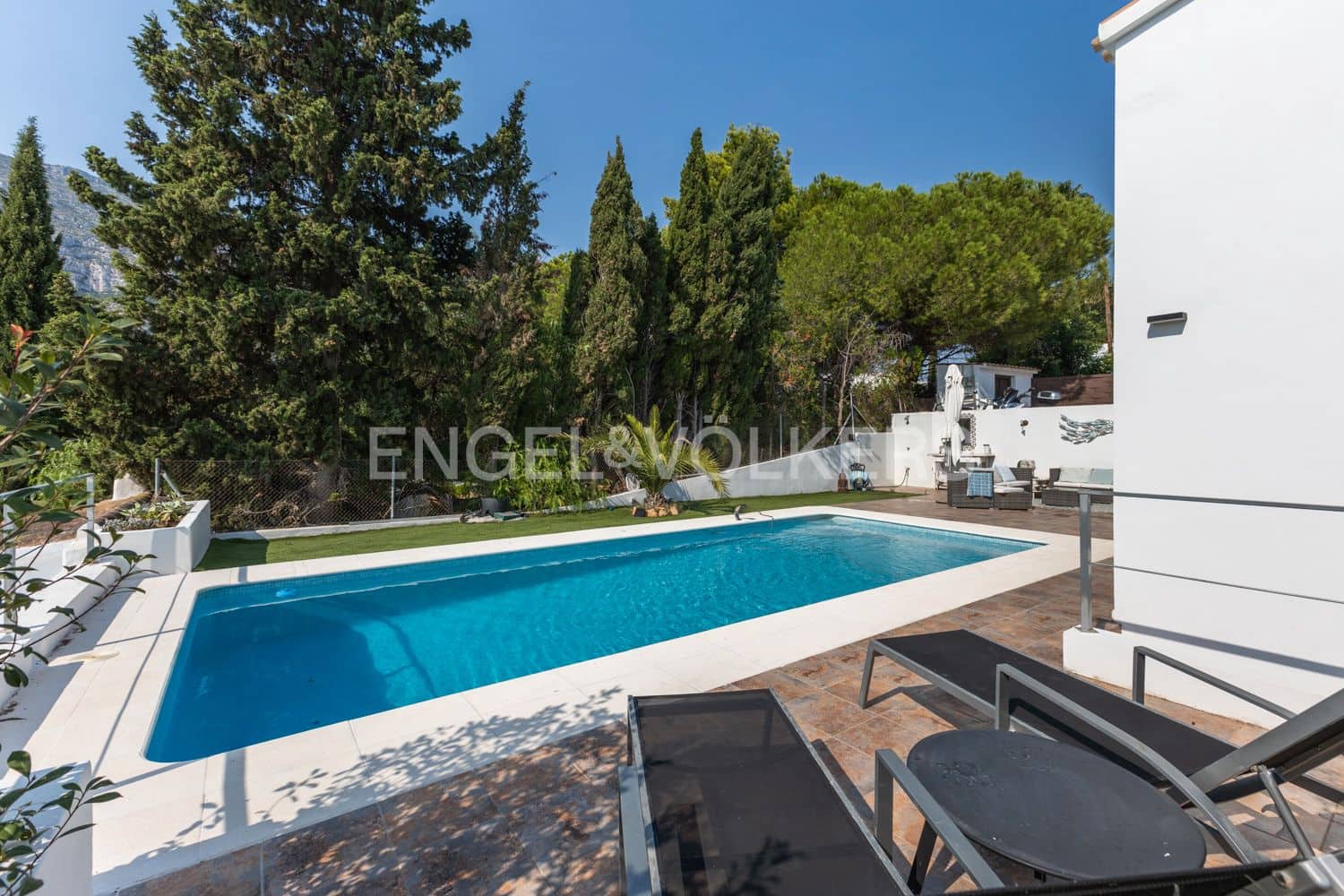 3 sovrum Villa till salu i Denia med pool garage - 628 000 € (Ref: 9216086)