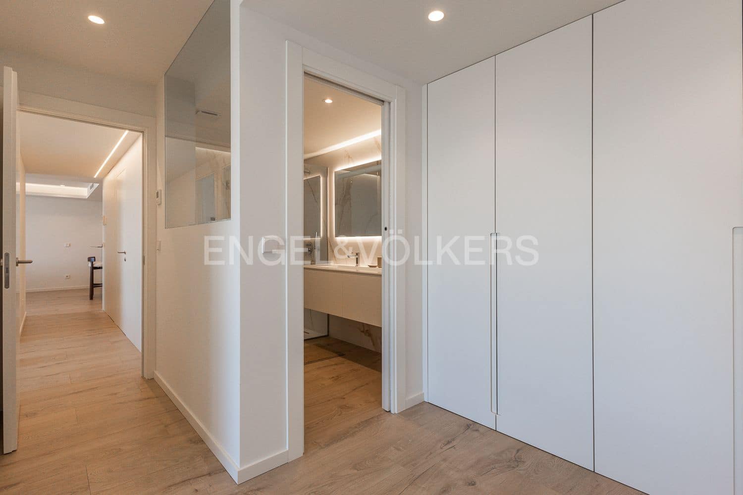 3 bedroom Apartment for rent in Pedreguer with pool garage - € 2,600 (Ref: 9220298)