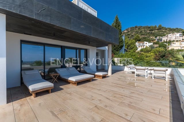 3 bedroom Apartment for rent in Pedreguer with pool garage - € 2,600 (Ref: 9220298)