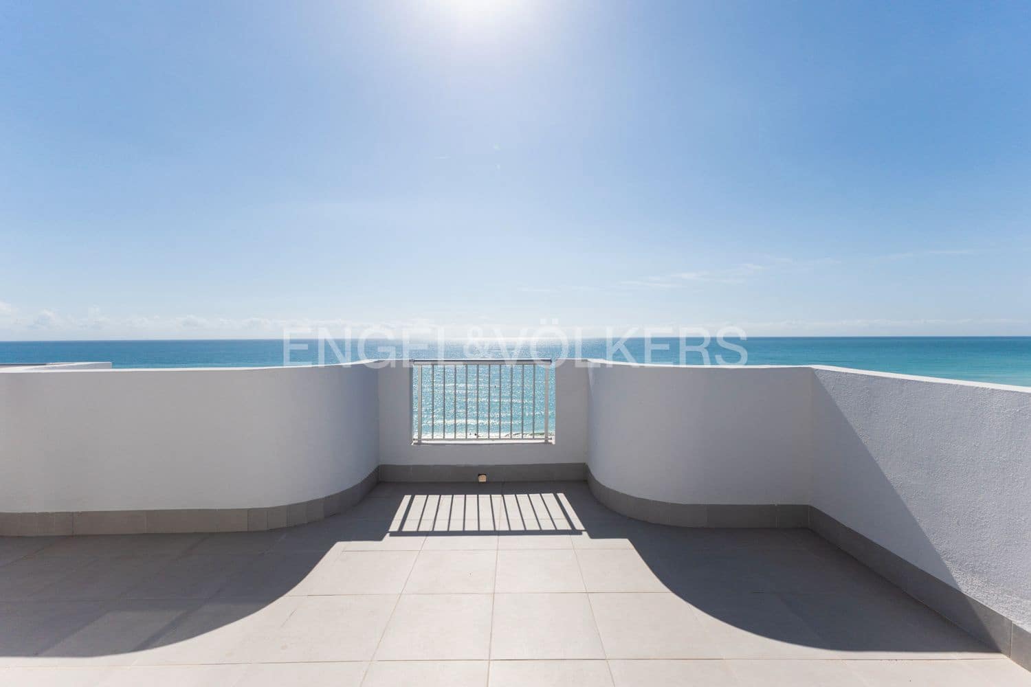 Apartamento Playa de 2 habitaciones en Peñíscola en venta con piscina garaje - 399.000 € (Ref: 9227679)