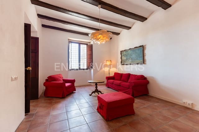 14 bedroom Townhouse for sale in Manuel with pool - € 645,000 (Ref: 9231252)