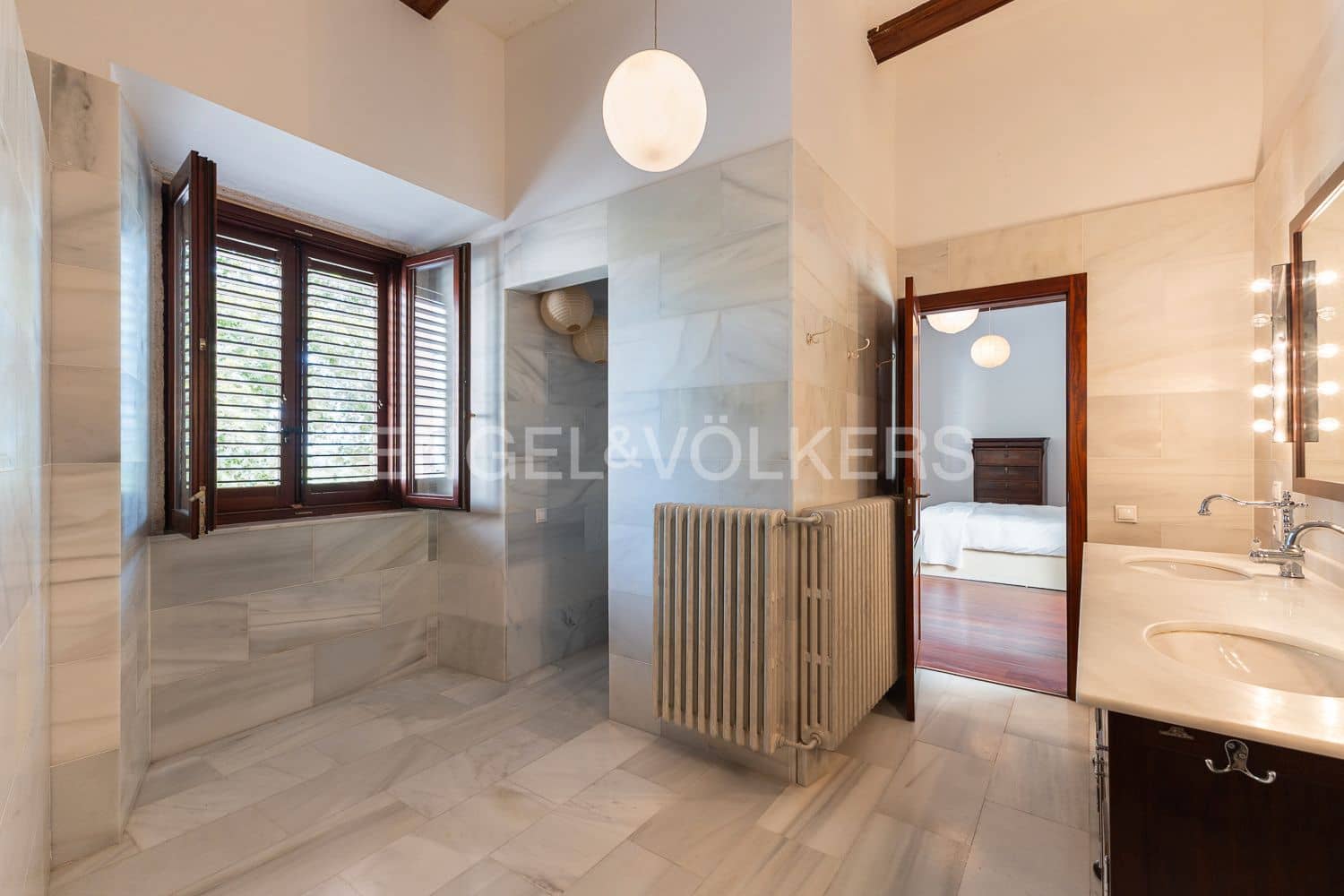 14 bedroom Townhouse for sale in Manuel with pool - € 645,000 (Ref: 9231252)