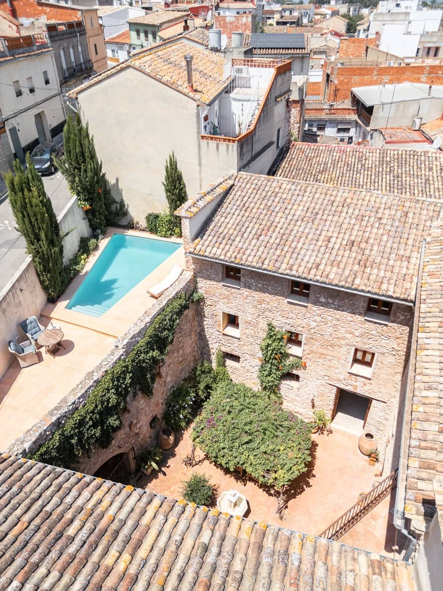 14 bedroom Townhouse for sale in Manuel with pool - € 645,000 (Ref: 9231252)
