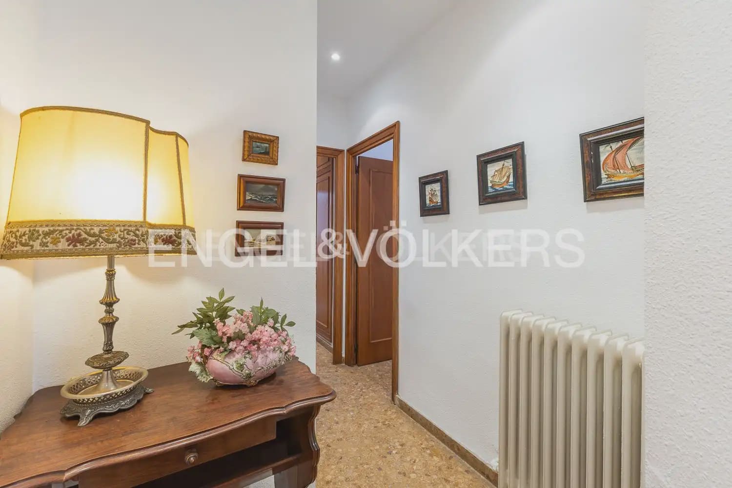 4 Zimmer Wohnung zu verkaufen in Valencia Stadt mit Garage - 975.000 € (Ref: 9235200)