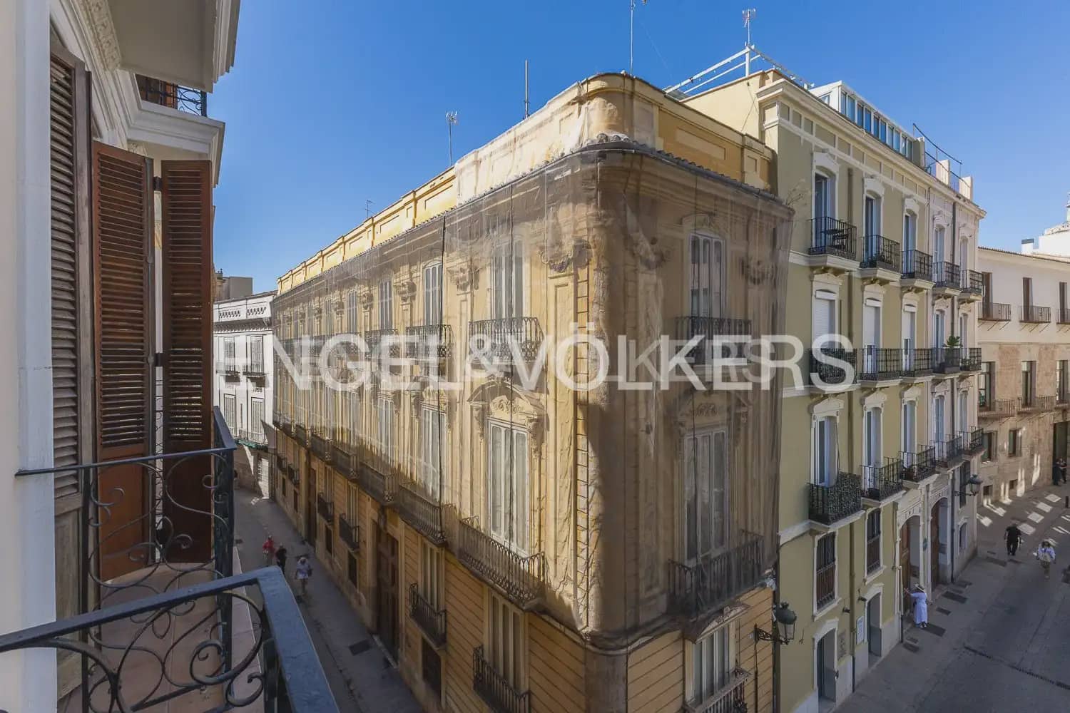 4 Zimmer Wohnung zu verkaufen in Valencia Stadt mit Garage - 975.000 € (Ref: 9235200)