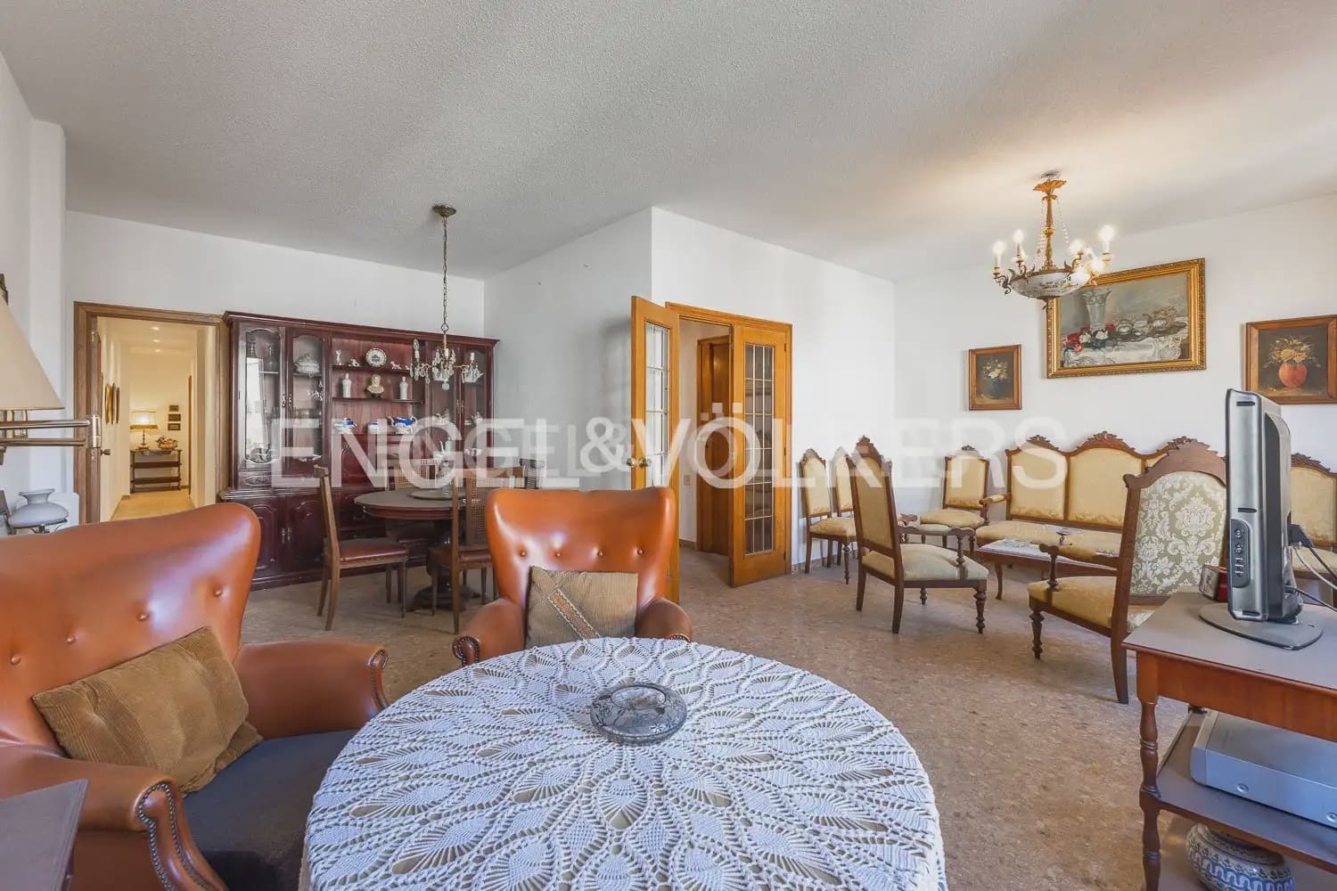 4 Zimmer Wohnung zu verkaufen in Valencia Stadt mit Garage - 975.000 € (Ref: 9235200)