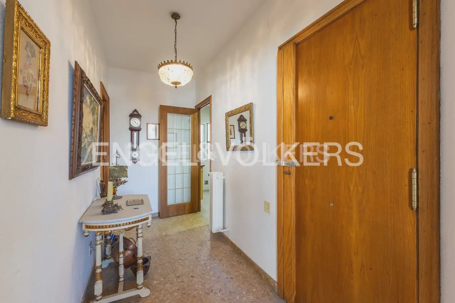 4 Zimmer Wohnung zu verkaufen in Valencia Stadt mit Garage - 975.000 € (Ref: 9235200)