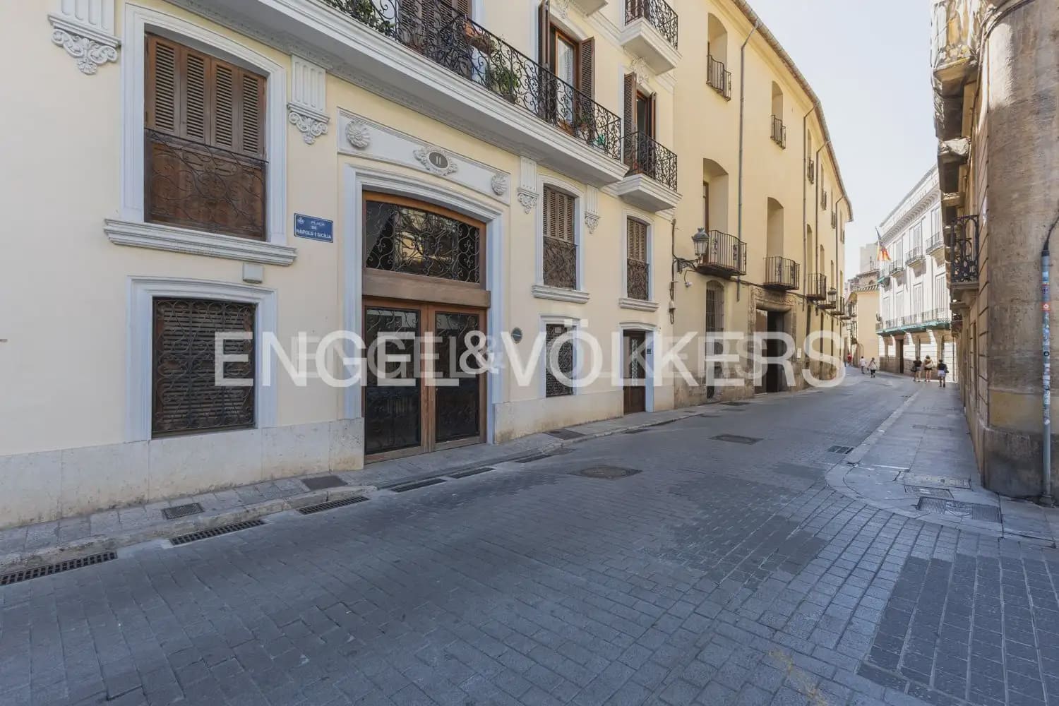4 Zimmer Wohnung zu verkaufen in Valencia Stadt mit Garage - 975.000 € (Ref: 9235200)