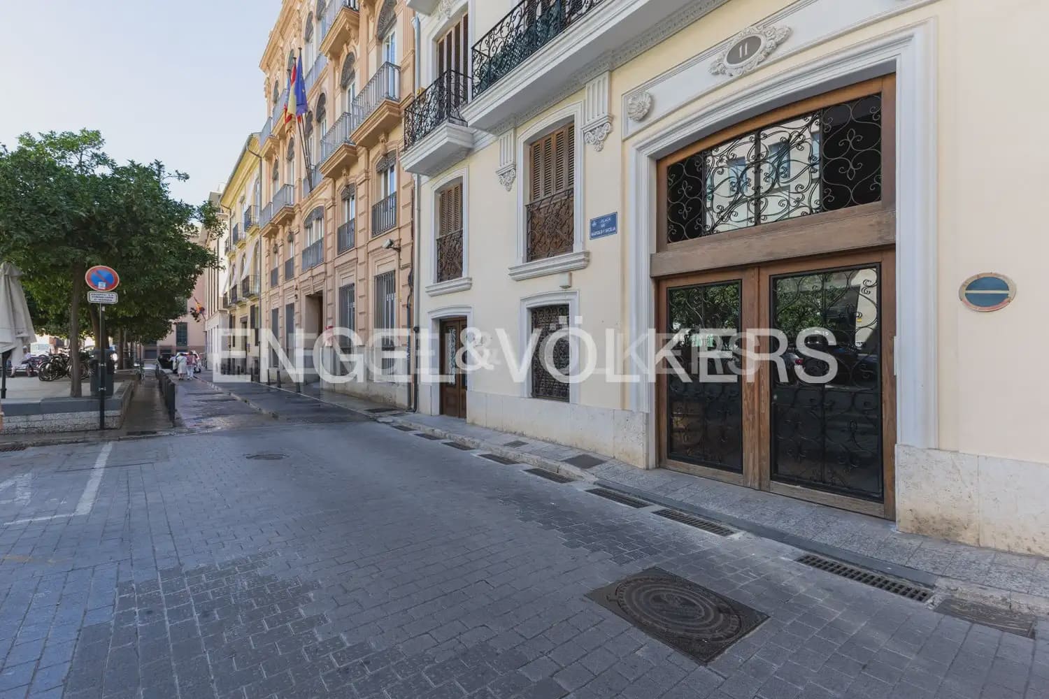 4 Zimmer Wohnung zu verkaufen in Valencia Stadt mit Garage - 975.000 € (Ref: 9235200)