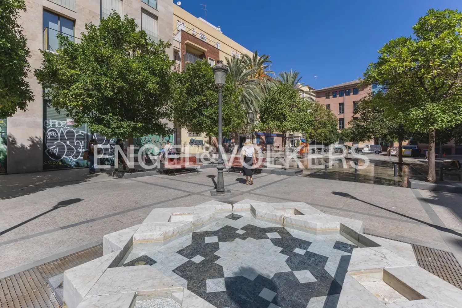 4 Zimmer Wohnung zu verkaufen in Valencia Stadt mit Garage - 975.000 € (Ref: 9235200)