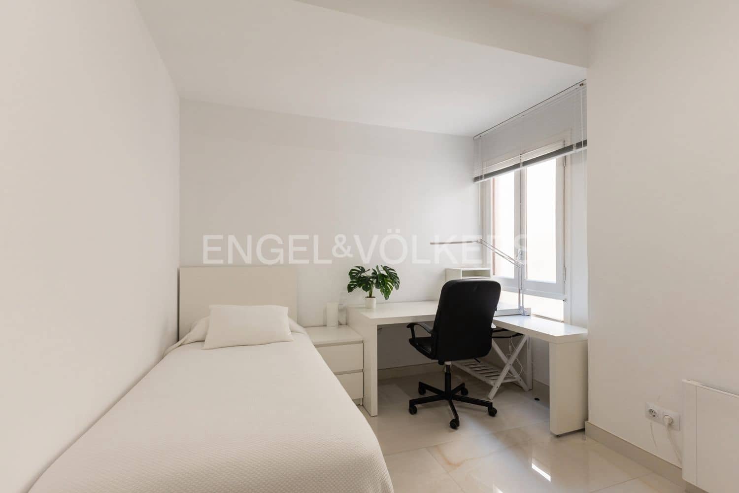 Piso de 5 habitaciones en Castelló de la Plana en venta - 315.000 € (Ref: 9235203)