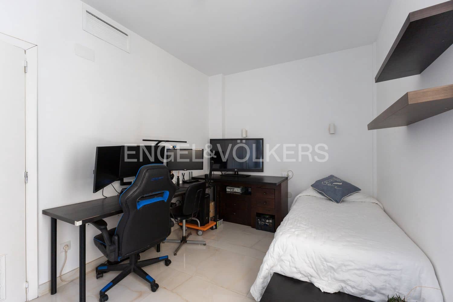 Piso de 5 habitaciones en Castelló de la Plana en venta - 315.000 € (Ref: 9235203)