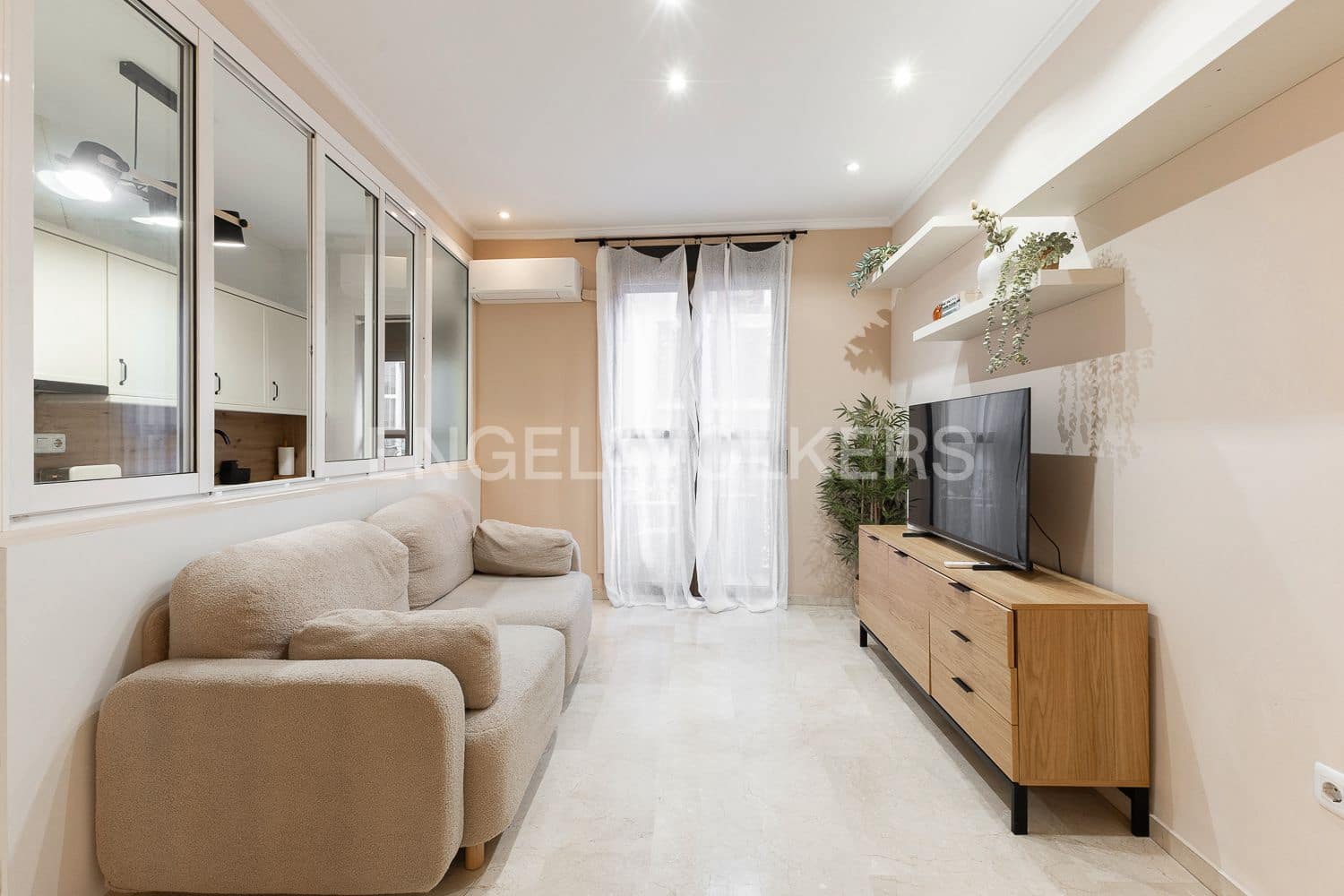 2 soveværelse Lejlighed til salg i Valencia by - € 395.000 (Ref: 9235678)