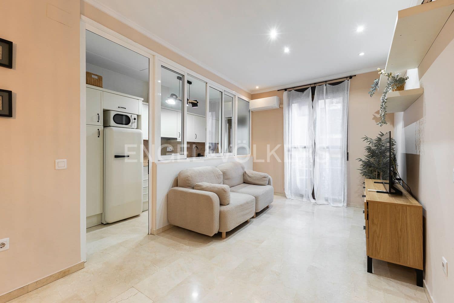 2 soveværelse Lejlighed til salg i Valencia by - € 395.000 (Ref: 9235678)