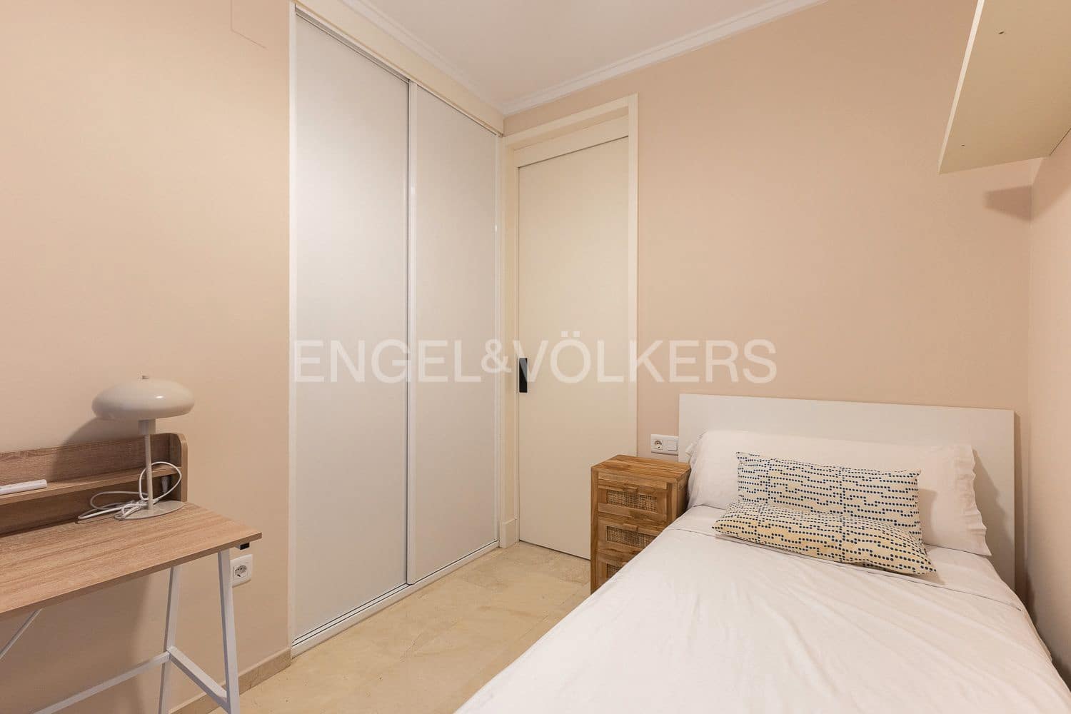 2 soveværelse Lejlighed til salg i Valencia by - € 395.000 (Ref: 9235678)