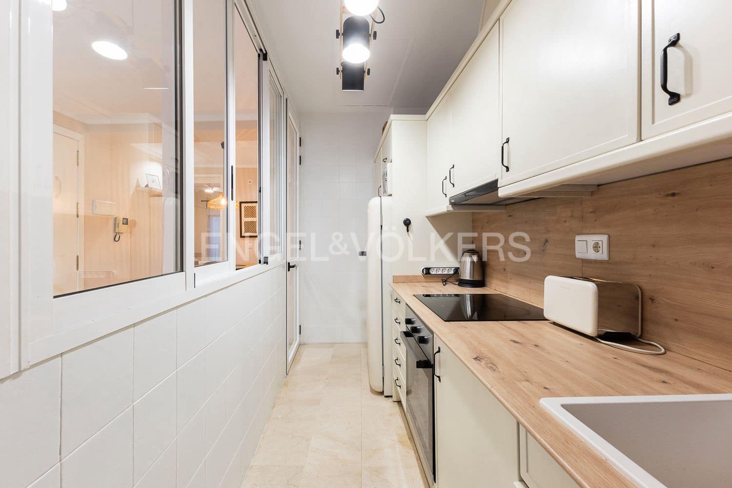 2 soveværelse Lejlighed til salg i Valencia by - € 395.000 (Ref: 9235678)