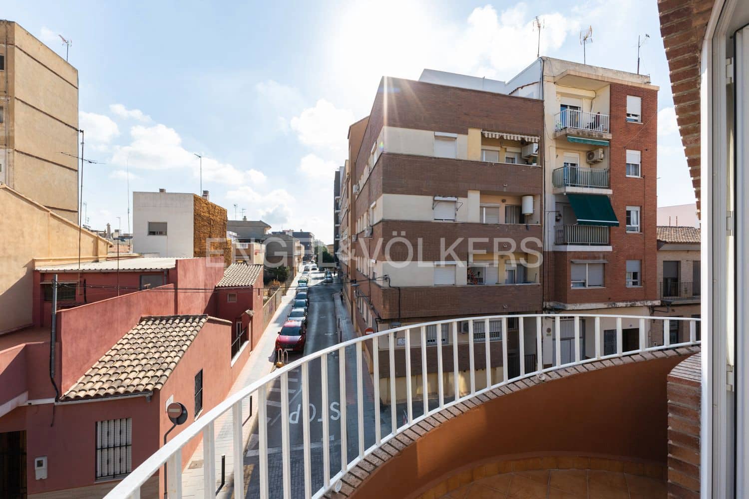 4 bedroom Townhouse for sale in Albal with garage - € 495,000 (Ref: 9238908)