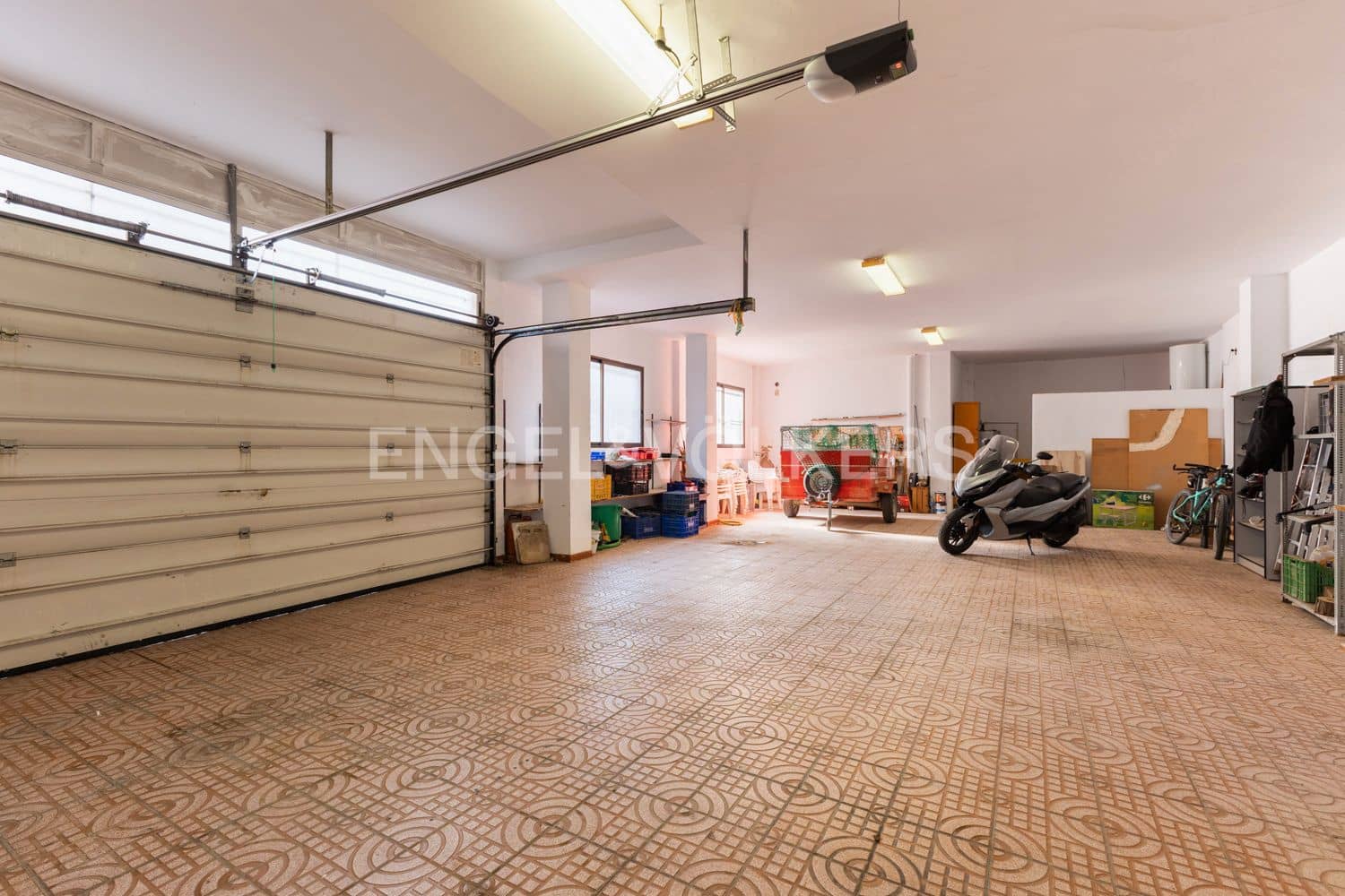 4 bedroom Townhouse for sale in Albal with garage - € 495,000 (Ref: 9238908)