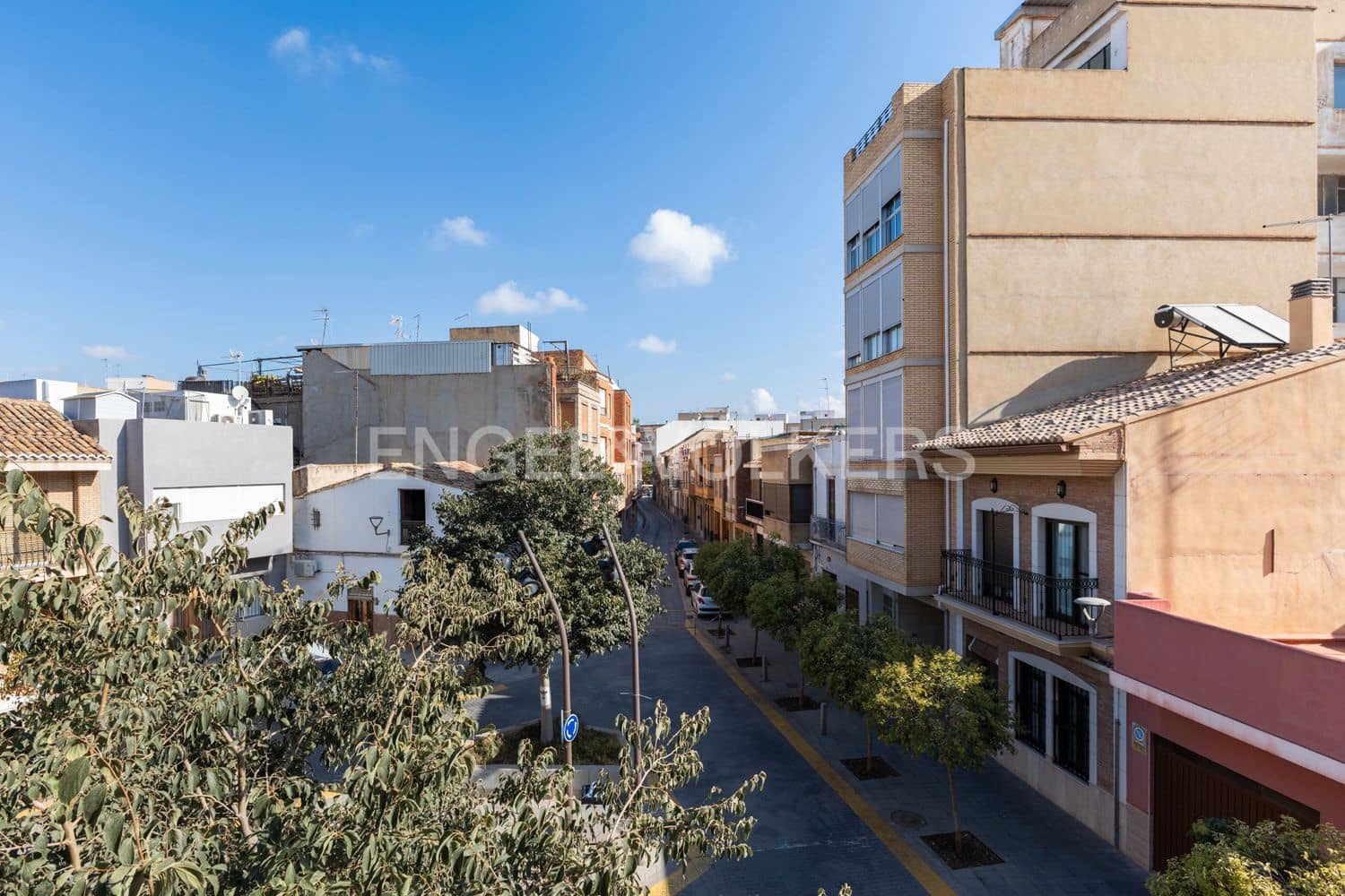 4 bedroom Townhouse for sale in Albal with garage - € 495,000 (Ref: 9238908)