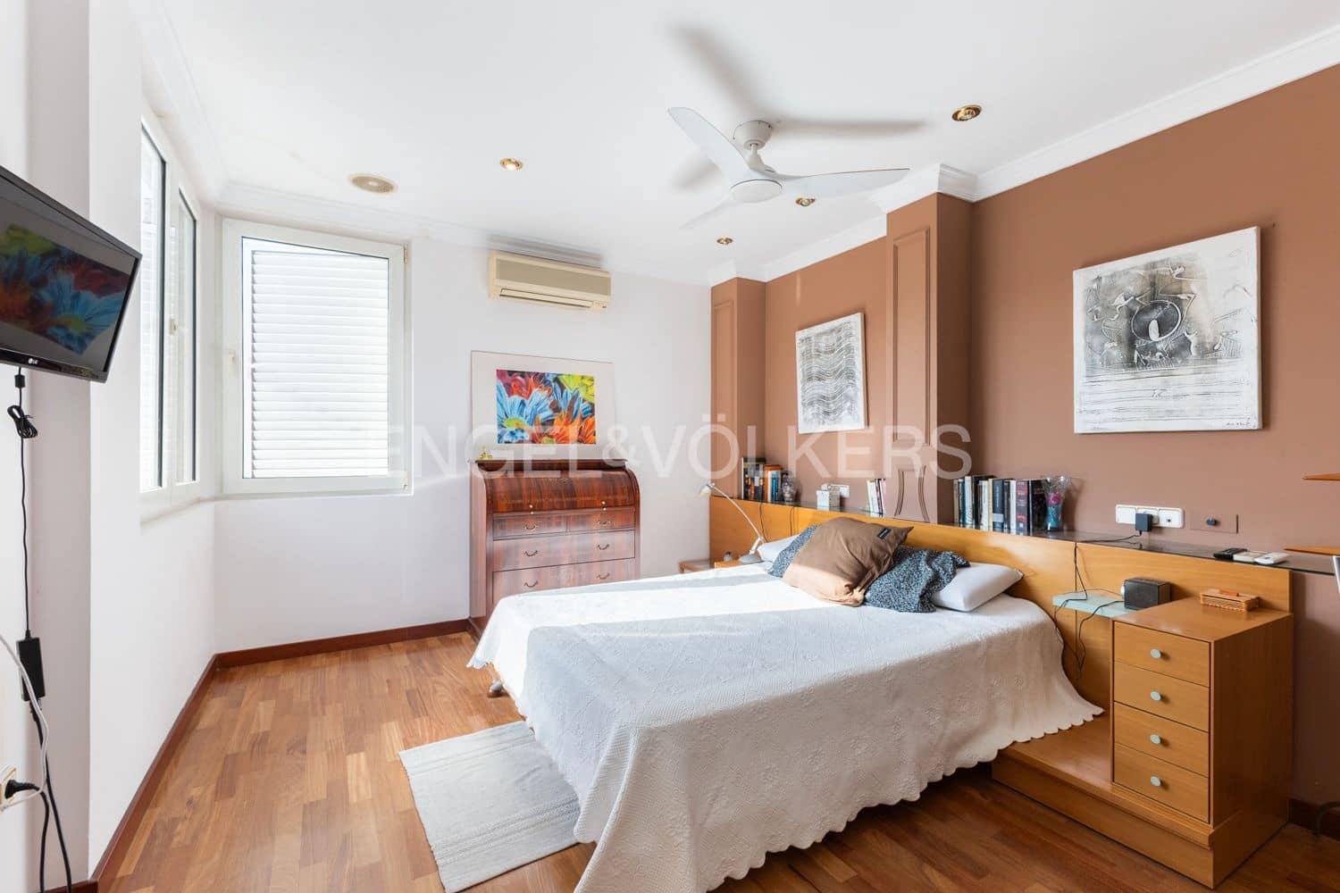 4 bedroom Townhouse for sale in Albal with garage - € 495,000 (Ref: 9238908)