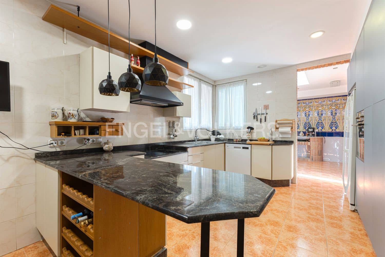4 bedroom Townhouse for sale in Albal with garage - € 495,000 (Ref: 9238908)