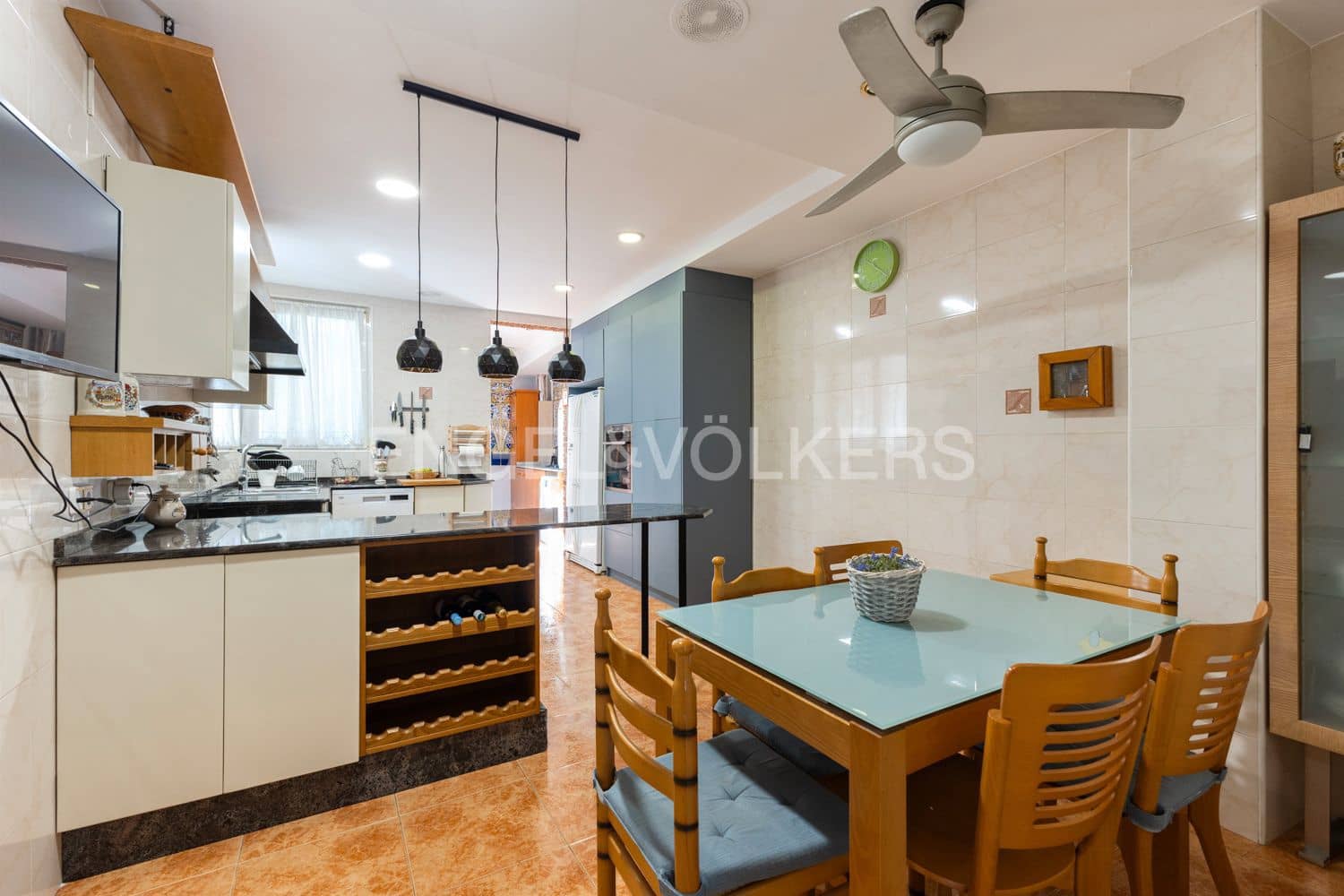 4 bedroom Townhouse for sale in Albal with garage - € 495,000 (Ref: 9238908)