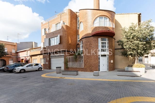 4 bedroom Townhouse for sale in Albal with garage - € 495,000 (Ref: 9238908)