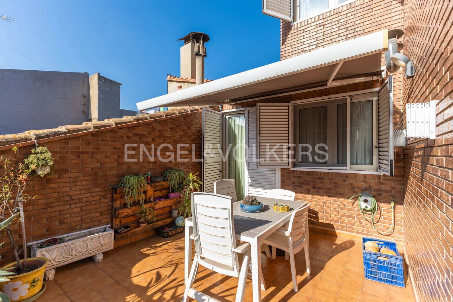 4 bedroom Townhouse for sale in Albal with garage - € 495,000 (Ref: 9238908)