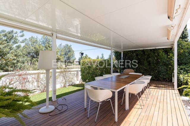 Chalet de 5 habitaciones en Campolivar, Godella en venta con piscina garaje - 1.999.000 € (Ref: 9241985)
