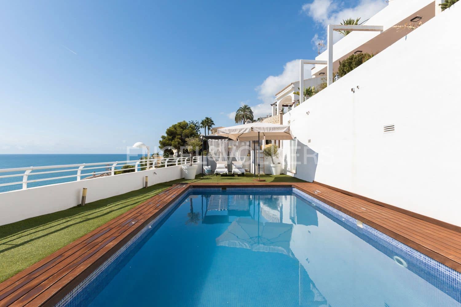 Chalet de 5 habitaciones en Peñíscola en venta con piscina garaje - 1.300.000 € (Ref: 9245279)