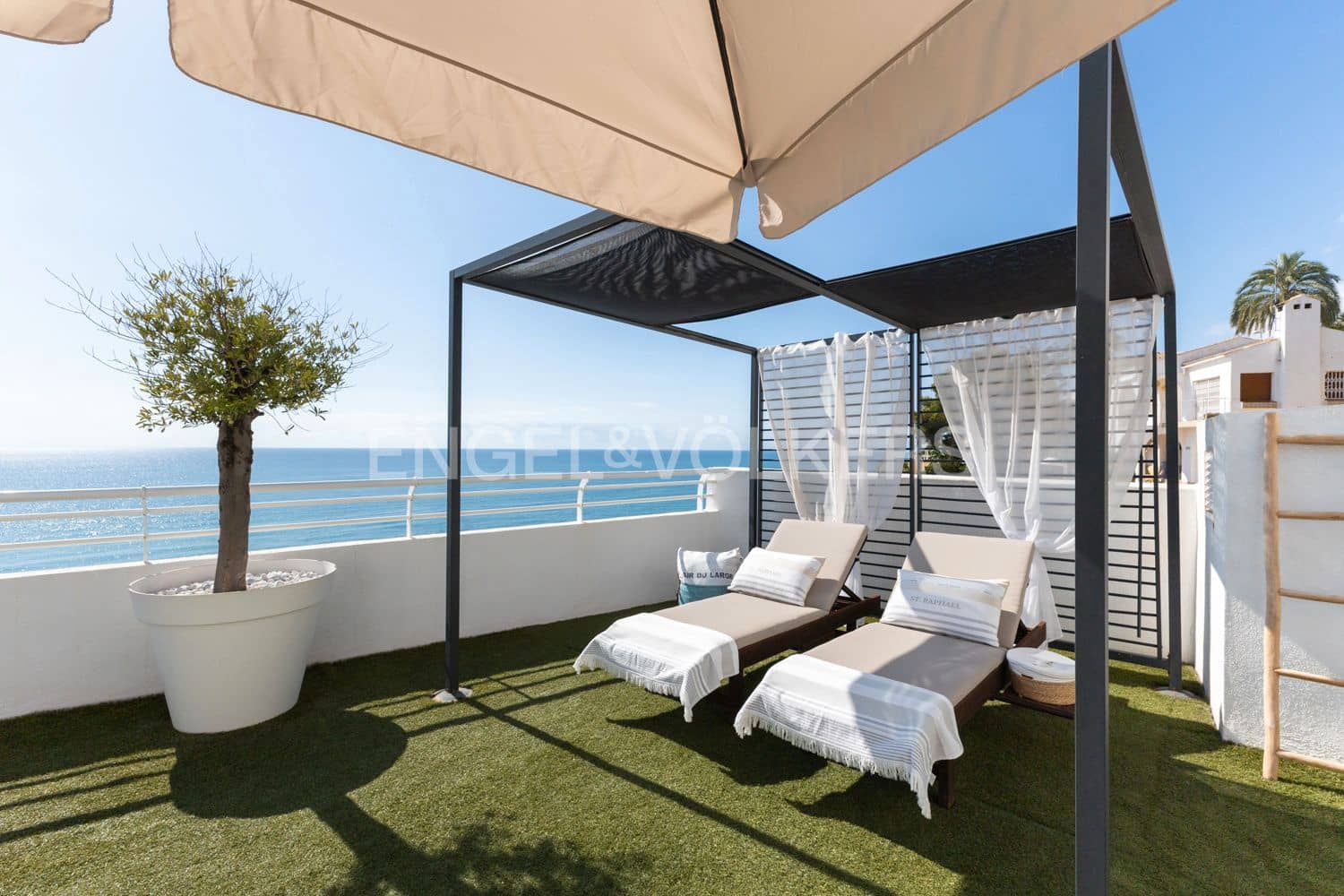 Chalet de 5 habitaciones en Peñíscola en venta con piscina garaje - 1.300.000 € (Ref: 9245279)