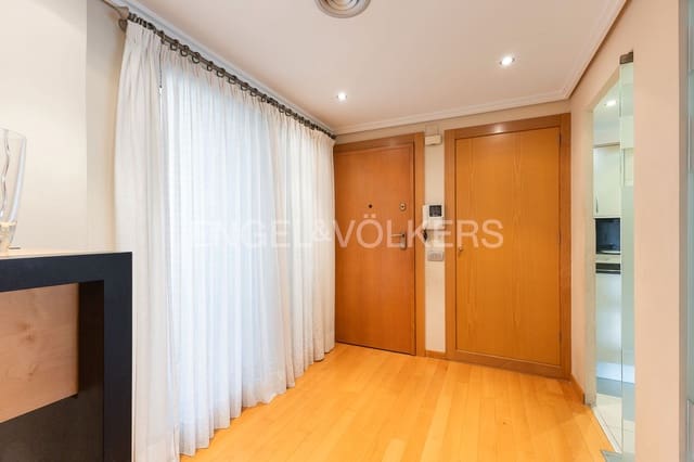 4 quarto Apartamento para venda em Centro, Castelló de la Plana - 339 000 € (Ref: 9245623)